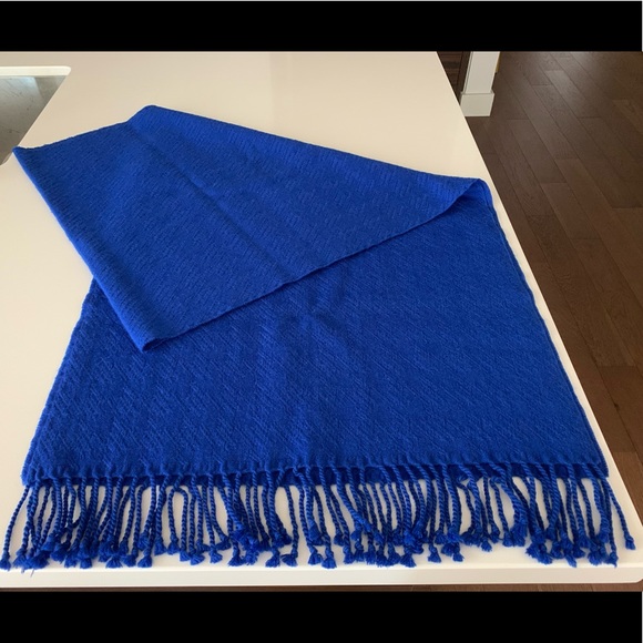 Hobbs London Fringed Wool Scarf - Picture 2 of 8